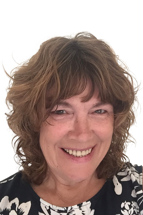 About 1 Carole Brungar romance novel author picture.
